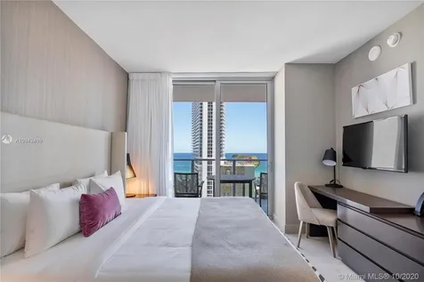 4010 S Ocean Drive Hollywood FL 33019