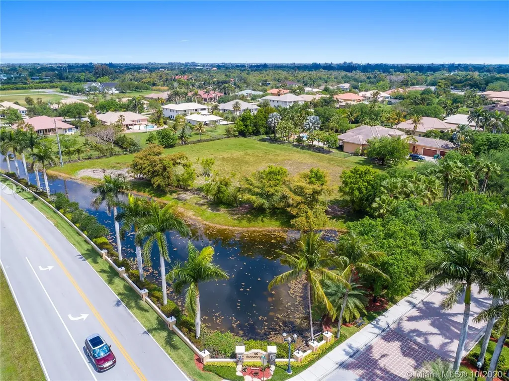12981 Kapok Lane Davie FL 33330