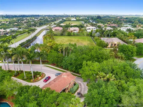 12981 Kapok Lane Davie FL 33330