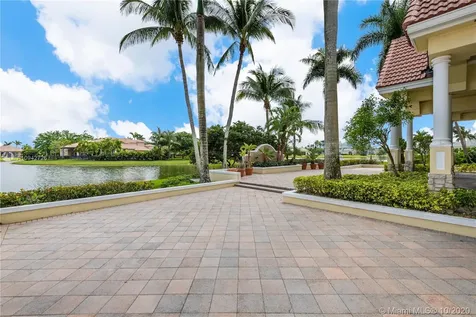 12981 Kapok Lane Davie FL 33330