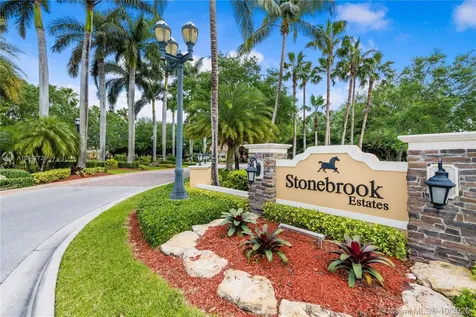 12981 Kapok Lane Davie FL 33330