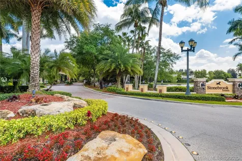 12981 Kapok Lane Davie FL 33330