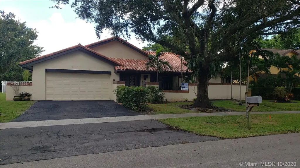 8710 SW 57th Place Cooper City FL 33328