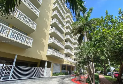 1020 Meridian Avenue Miami Beach FL 33139