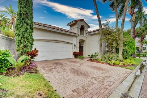 1530 Shoreline Way Hollywood FL 33019
