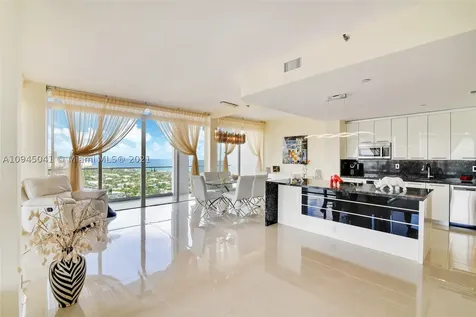 19707 Turnberry Way Aventura FL 33180