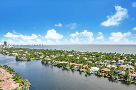 19707 Turnberry Way Aventura FL 33180
