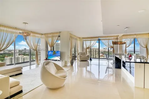 19707 Turnberry Way Aventura FL 33180