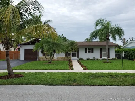 9141 SW 181st Terrace Palmetto Bay FL 33157