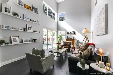 1090 Oysterwood Street Hollywood FL 33019