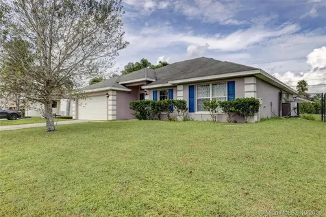 1065 SW Janar Avenue Port St. Lucie FL 34953