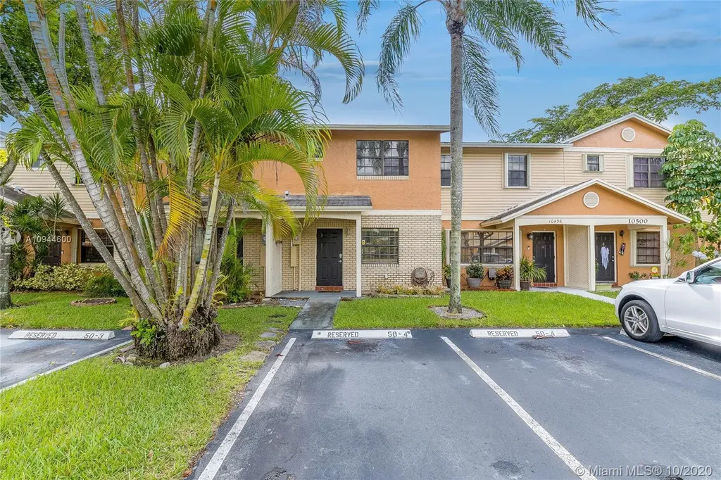 10490 NW 6th Street Pembroke Pines FL 33026