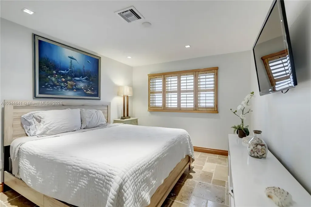 309 Oak Street Hollywood FL 33019
