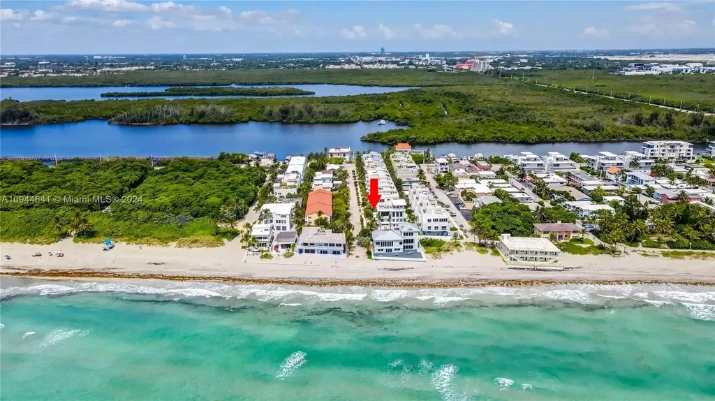 309 Oak Street Hollywood FL 33019