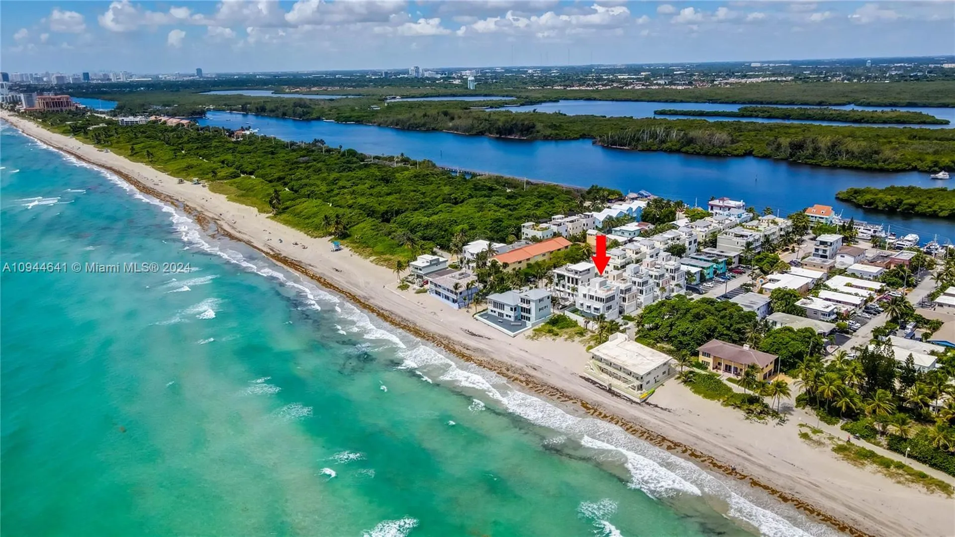 309 Oak Street Hollywood FL 33019