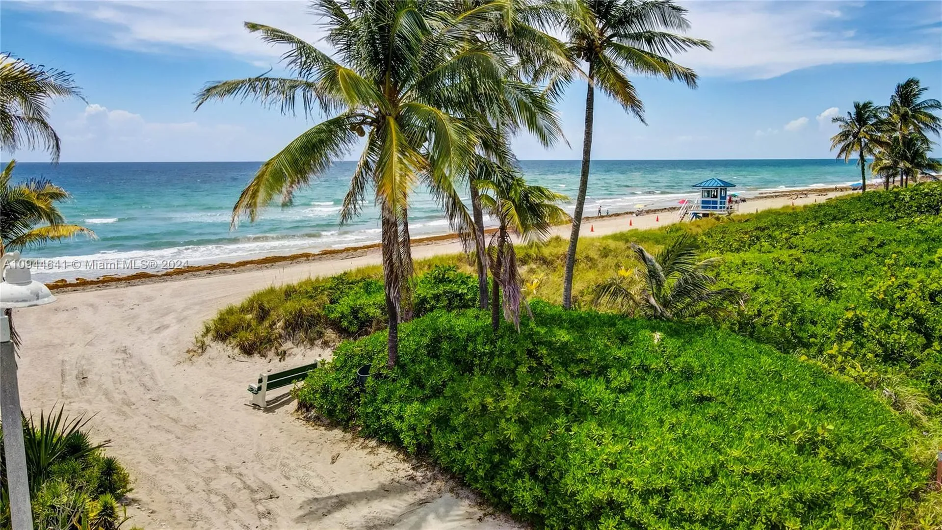 309 Oak Street Hollywood FL 33019