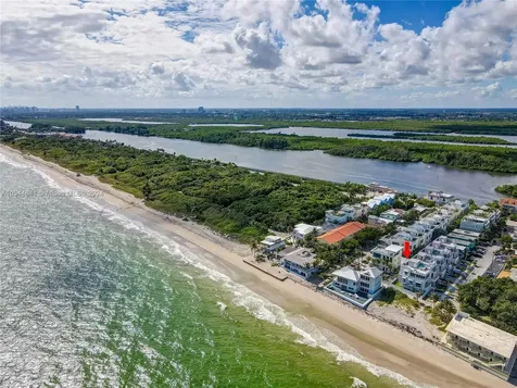 309 Oak Street Hollywood FL 33019