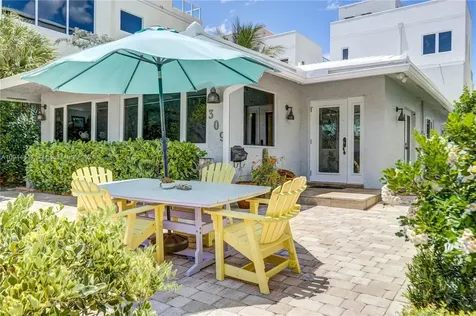 309 Oak Street Hollywood FL 33019