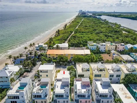 309 Oak Street Hollywood FL 33019