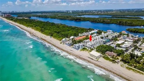 309 Oak Street Hollywood FL 33019