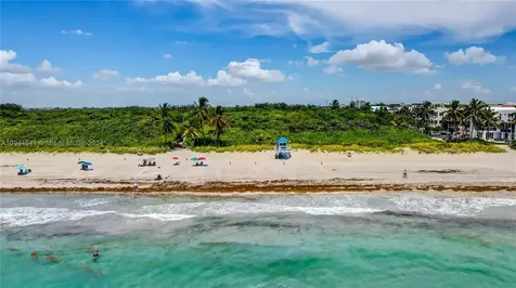 309 Oak Street Hollywood FL 33019
