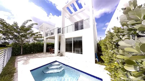6755 NW 103rd Avenue Doral FL 33178