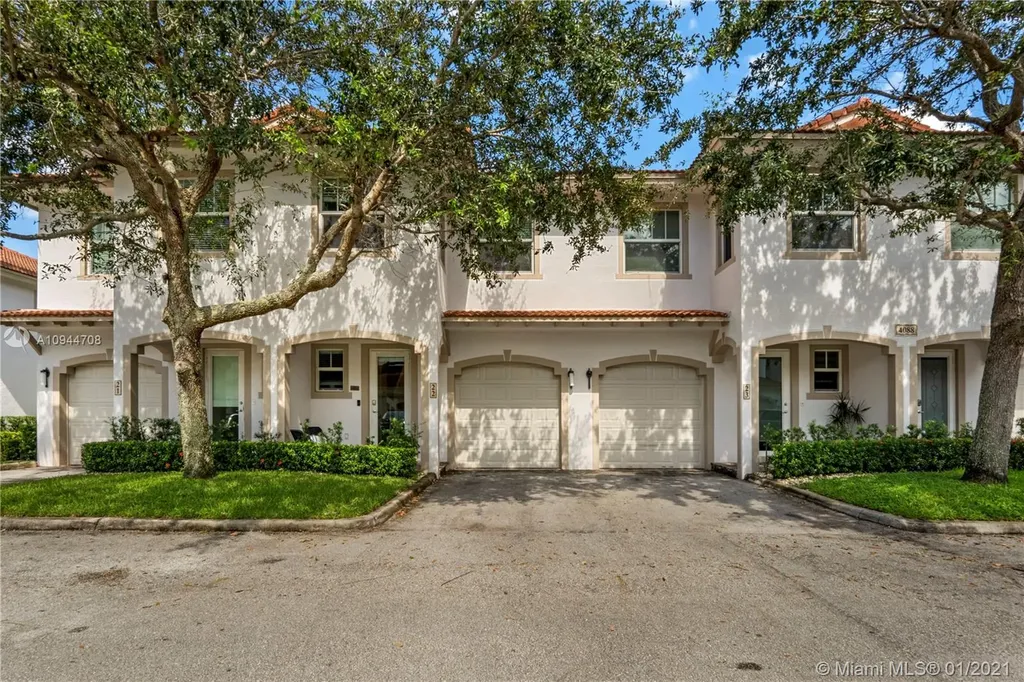 4088 W Palm Aire Drive Pompano Beach FL 33069