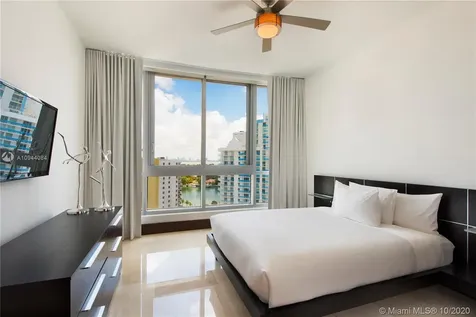 5959 Collins Avenue Miami Beach FL 33140
