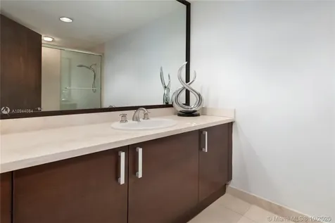 5959 Collins Avenue Miami Beach FL 33140