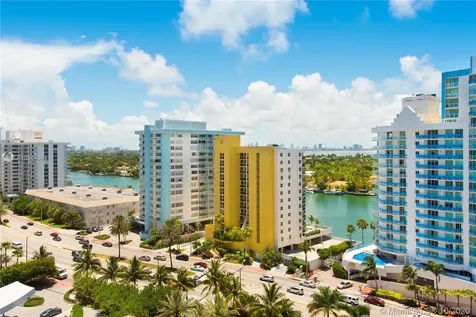 5959 Collins Avenue Miami Beach FL 33140
