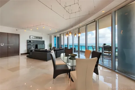 5959 Collins Avenue Miami Beach FL 33140