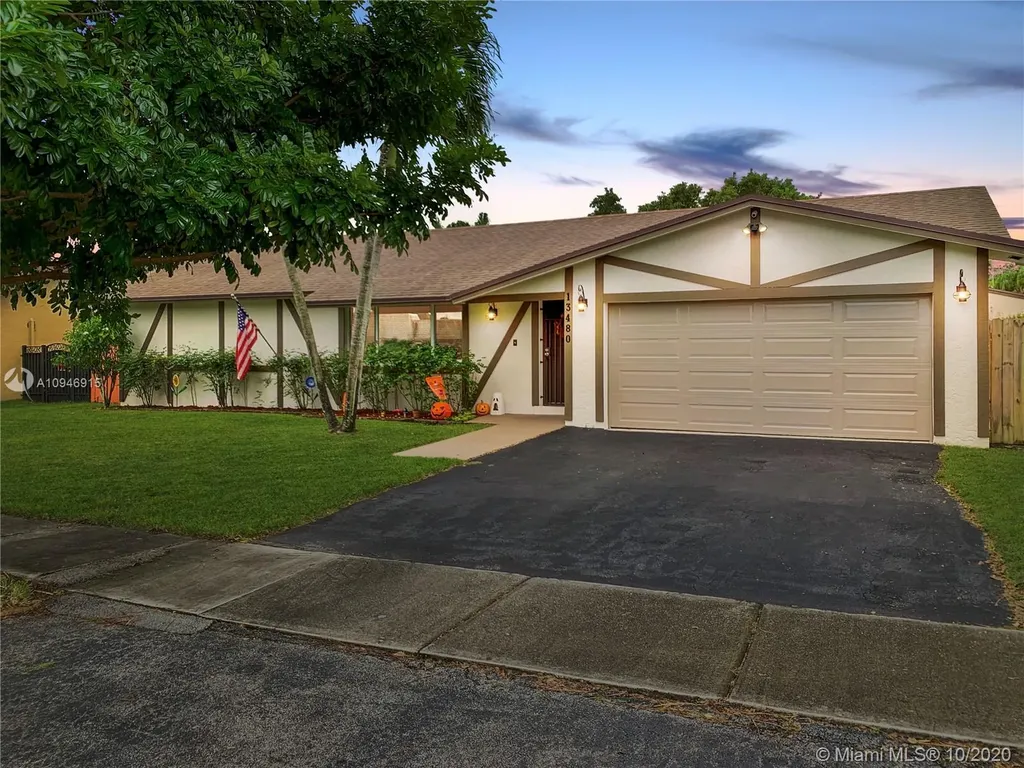 13480 SW 99th Terrace Miami FL 33186