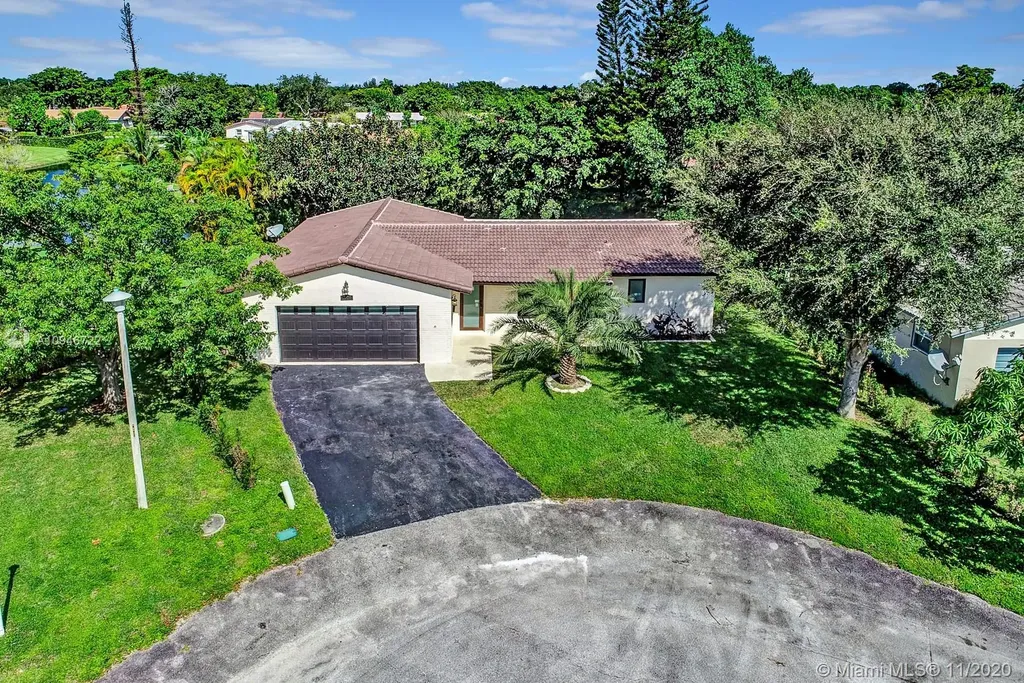 7609 NW 40th Court Coral Springs FL 33065