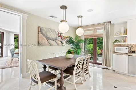 36 Indian Creek Island Road Indian Creek FL 33154