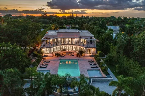 36 Indian Creek Island Road Indian Creek FL 33154