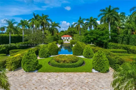 36 Indian Creek Island Road Indian Creek FL 33154