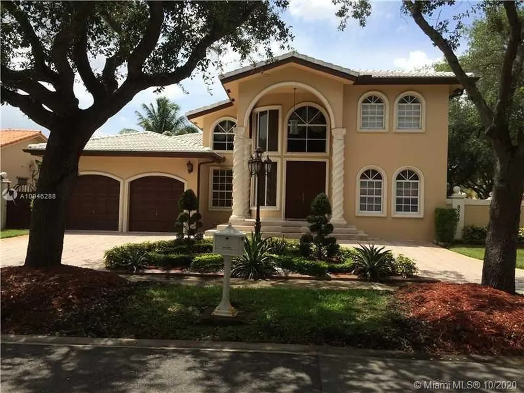 8254 NW 165th Street Miami Lakes FL 33016