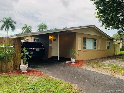 6930 Tyler Street Hollywood FL 33024