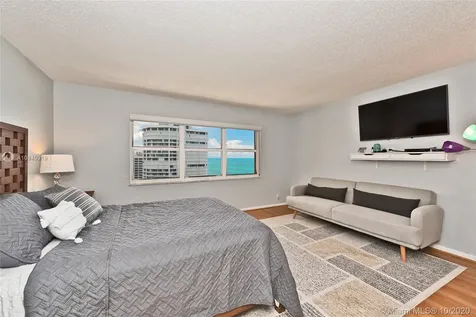 1800 S Ocean Boulevard Lauderdale By The Sea FL 33062