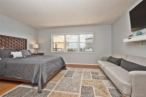 1800 S Ocean Boulevard Lauderdale By The Sea FL 33062
