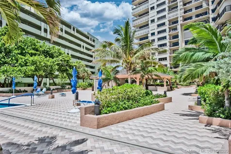 1800 S Ocean Boulevard Lauderdale By The Sea FL 33062