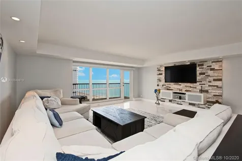 1800 S Ocean Boulevard Lauderdale By The Sea FL 33062