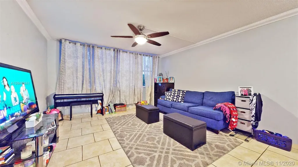 9143 SW 77th Avenue Miami FL 33156