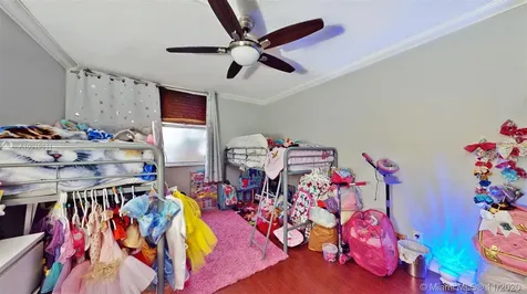 9143 SW 77th Avenue Miami FL 33156