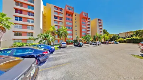 9143 SW 77th Avenue Miami FL 33156