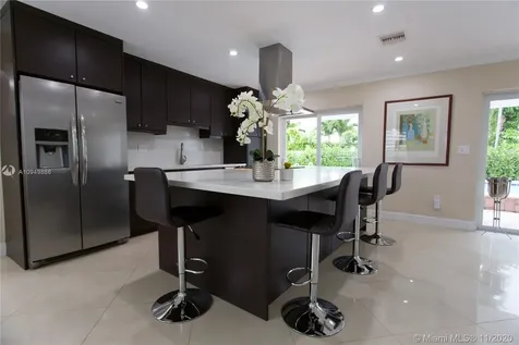 8621 SW 87th Court Miami FL 33173