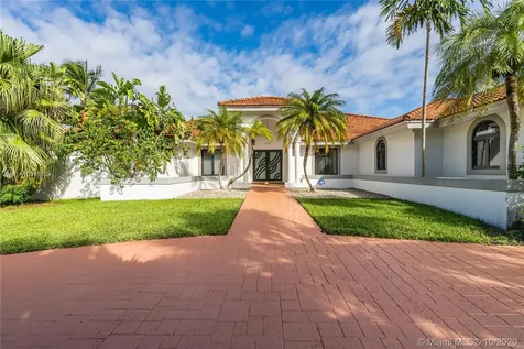 17655 SW 80th Court Palmetto Bay FL 33157