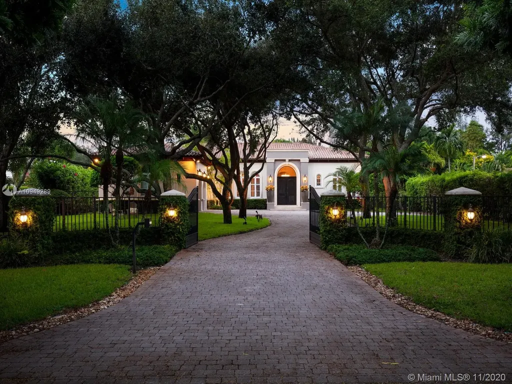 8125 SW 64th Street Miami FL 33143