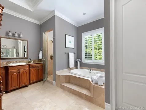 8125 SW 64th Street Miami FL 33143