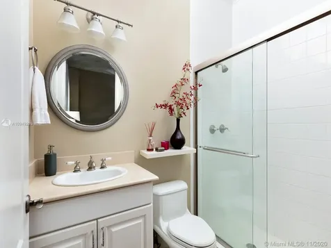 8125 SW 64th Street Miami FL 33143